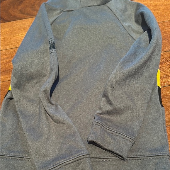 Body Glove Gray and Yellow Color-Blocked Hoodie - Picture 7 of 10
